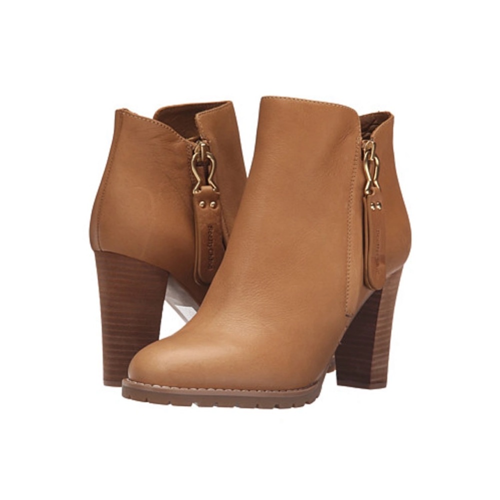 See By Chloe Jamie Bootie Sz 38